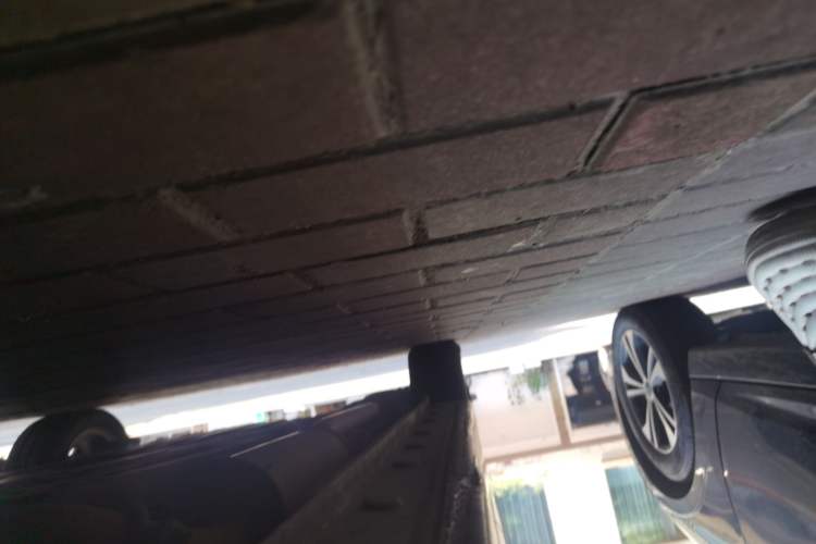 Used Honda City Classic 2012 1.5L manual Elite Edition Chassis Front Right