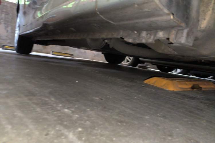 Used Honda City Classic 2012 1.5L manual Comfort version Chassis Front Right