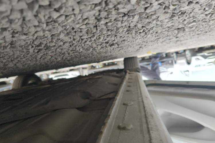 Used Honda City Classic 2012 1.5L manual Elite Edition Chassis Rear Left