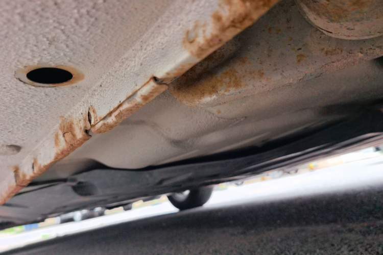 Used Honda City Classic 2012 1.5L manual Elite Edition Chassis Rear Left