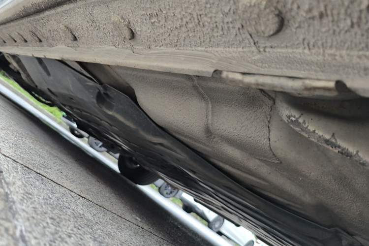 Used Honda City Classic 2012 1.5L manual Comfort version Chassis Rear Left
