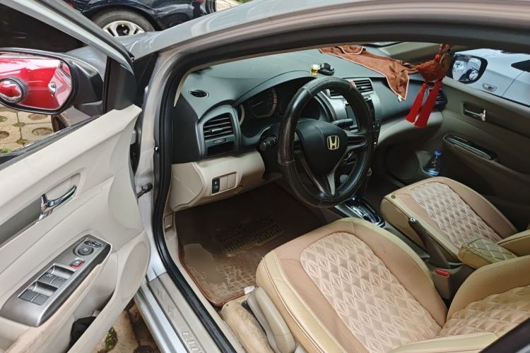 Used Honda City Classic 2012 1.5L Automatic Flagship Edition Driver Seat