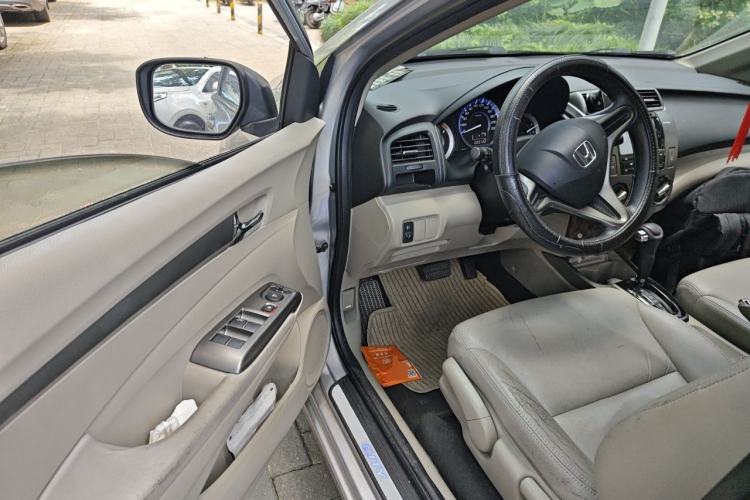 Used Honda City Classic 2012 1.5L Automatic Flagship Edition Driver Seat