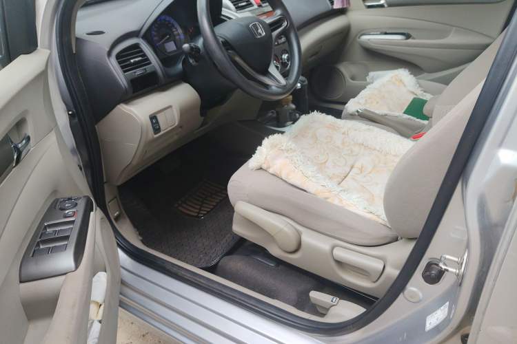 Used Honda City Classic 2012 1.5L Automatic Elite Edition Driver Seat