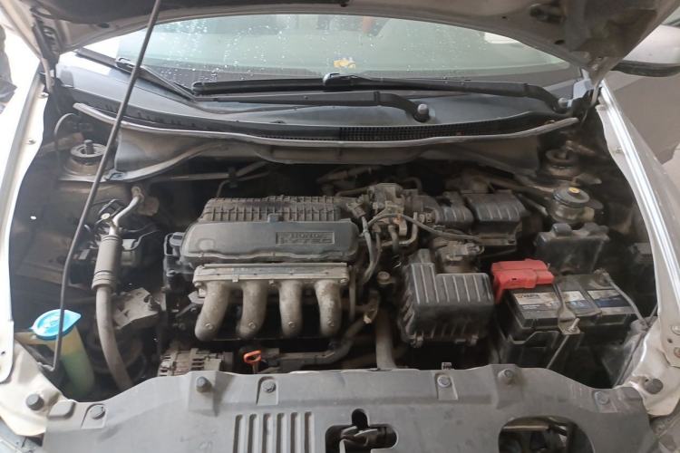 Used Honda City Classic 2012 1.5L manual Comfort version Engine Bay