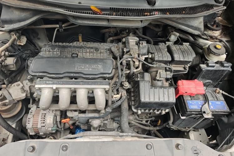 Used Honda City Classic 2012 1.5L Automatic Elite Edition Engine Bay