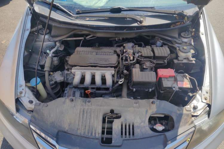 Used Honda City Classic 2012 1.5L manual Comfort version Engine Bay