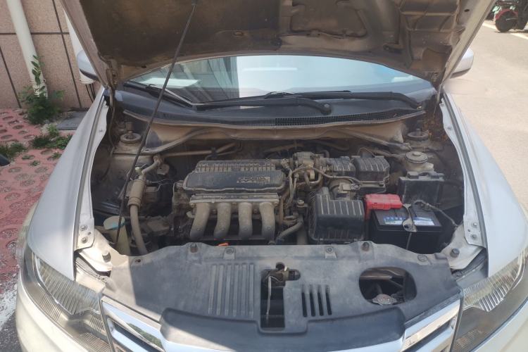 Used Honda City Classic 2012 1.5L Automatic Elite Edition Engine Bay