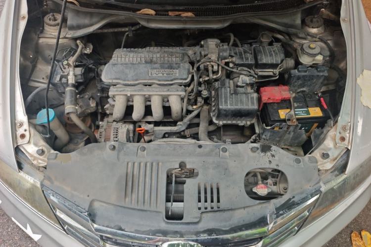Used Honda City Classic 2012 1.5L manual Elite Edition Engine Bay