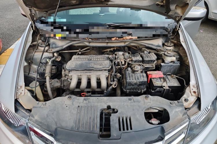 Used Honda City Classic 2012 1.5L manual Comfort version Engine Bay