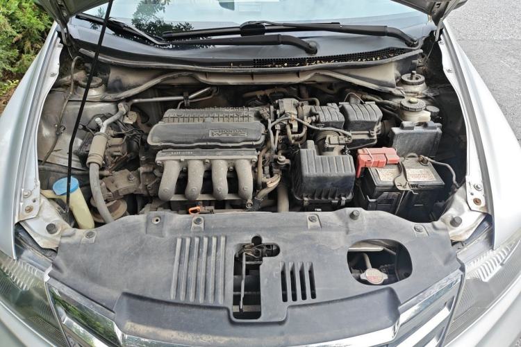 Used Honda City Classic 2012 1.5L manual Elite Edition Engine Bay