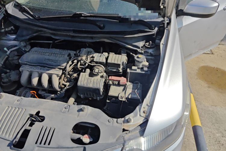 Used Honda City Classic 2012 1.5L manual Comfort version Engine Bay Left