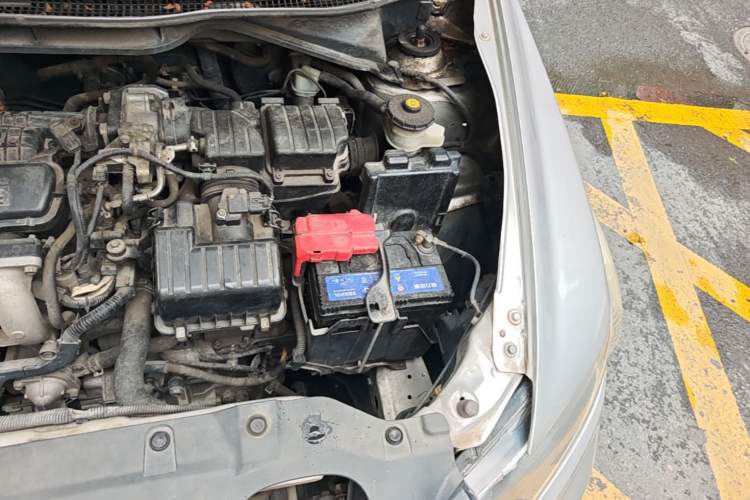 Used Honda City Classic 2012 1.5L Automatic Elite Edition Engine Bay Left