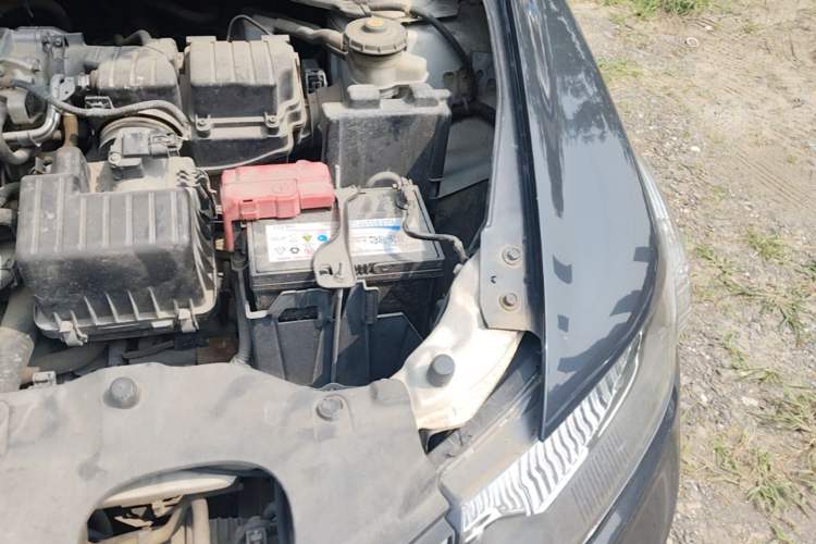 Used Honda City Classic 2012 1.5L Automatic Elite Edition Engine Bay Left