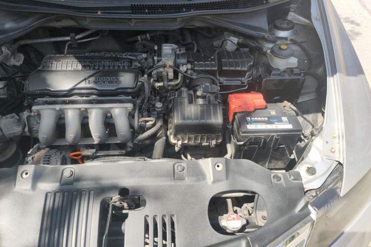 Used Honda City Classic 2012 1.5L Automatic Elite Edition Engine Bay Left
