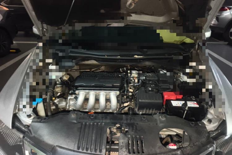 Used Honda City Classic 2012 1.5L manual Elite Edition Engine Bay