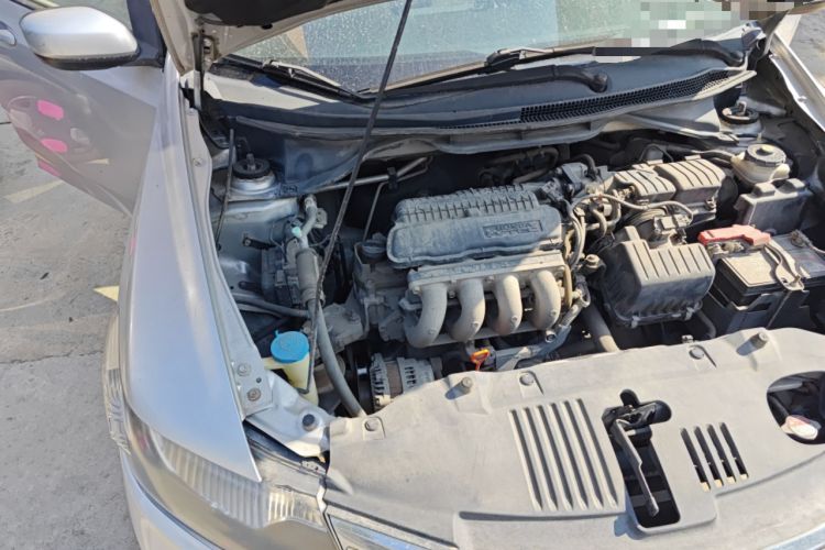 Used Honda City Classic 2012 1.5L manual Comfort version Engine Bay Right