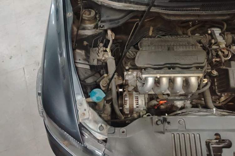 Used Honda City Classic 2012 1.5L Automatic Elite Edition Engine Bay Right