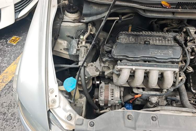 Used Honda City Classic 2012 1.5L Automatic Elite Edition Engine Bay Right