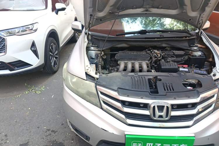 Used Honda City Classic 2012 1.5L manual Comfort version Engine Bay Right