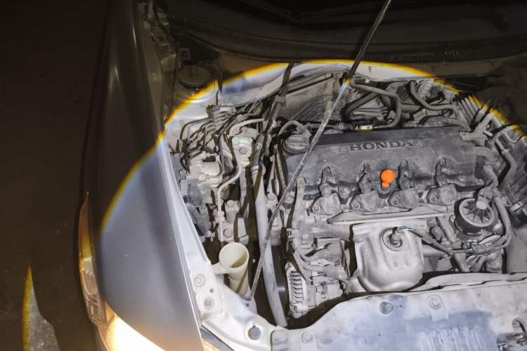 Used Honda City Classic 2012 1.8L automatic luxury edition Engine Bay Right