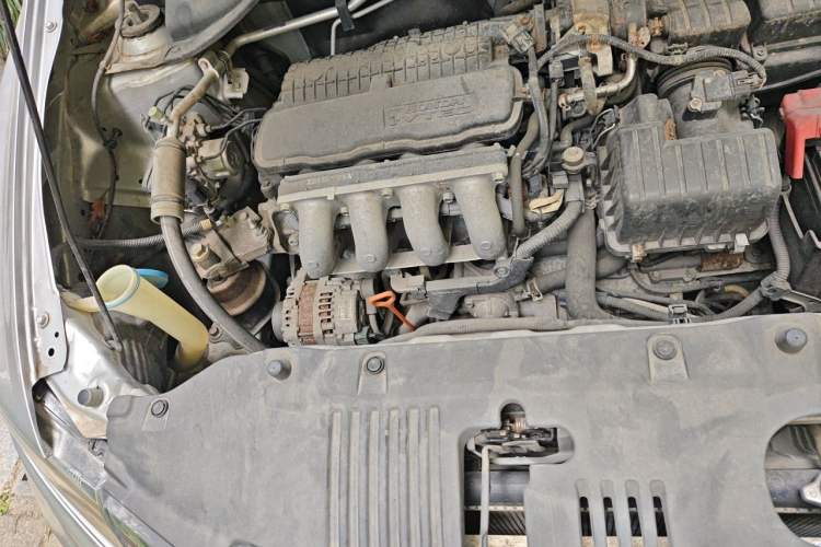 Used Honda City Classic 2012 1.5L Automatic Flagship Edition Engine Bay Right