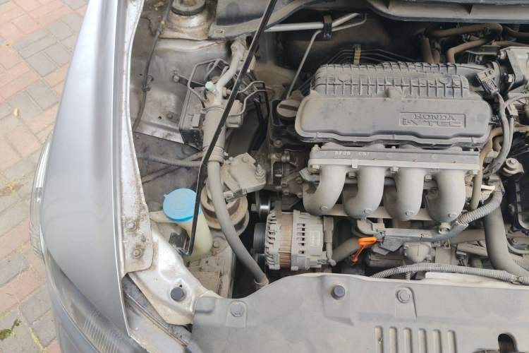 Used Honda City Classic 2012 1.5L Automatic Elite Edition Engine Bay Right
