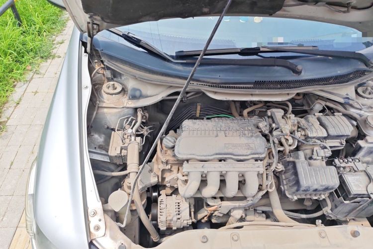 Used Honda City Classic 2012 1.5L manual Comfort version Engine Bay Right