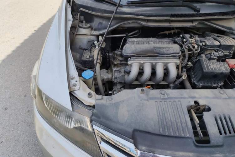 Used Honda City Classic 2012 1.5L manual Comfort version Engine Bay Right