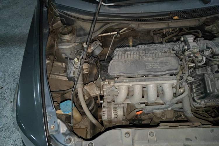 Used Honda City Classic 2012 1.5L Automatic Elite Edition Engine Bay Right