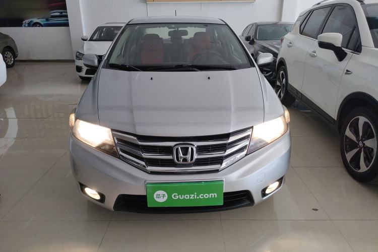 Used Honda City Classic 2012 1.5L manual Comfort version Exterior 1