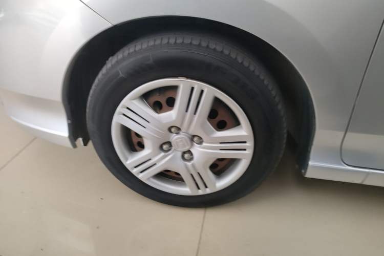 Used Honda City Classic 2012 1.5L manual Comfort version Exterior 7