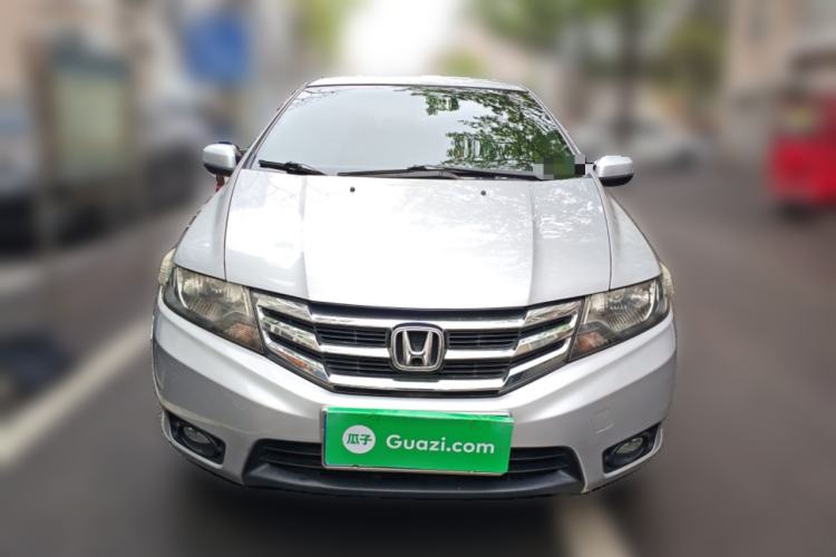 Used Honda City Classic 2012 1.5L manual Comfort version Front