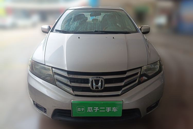 Used Honda City Classic 2012 1.5L manual Comfort version Front