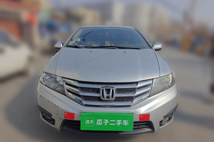 Used Honda City Classic 2012 1.5L manual Comfort version Front