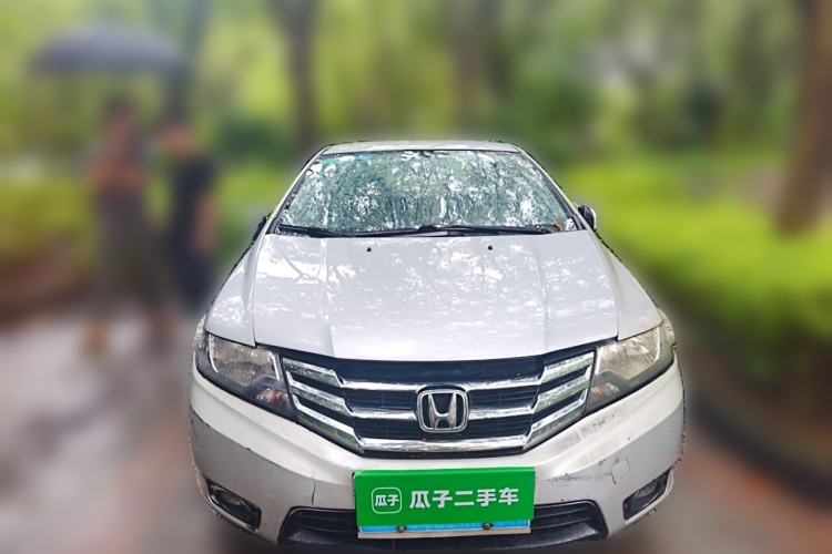 Used Honda City Classic 2012 1.5L manual Comfort version Front