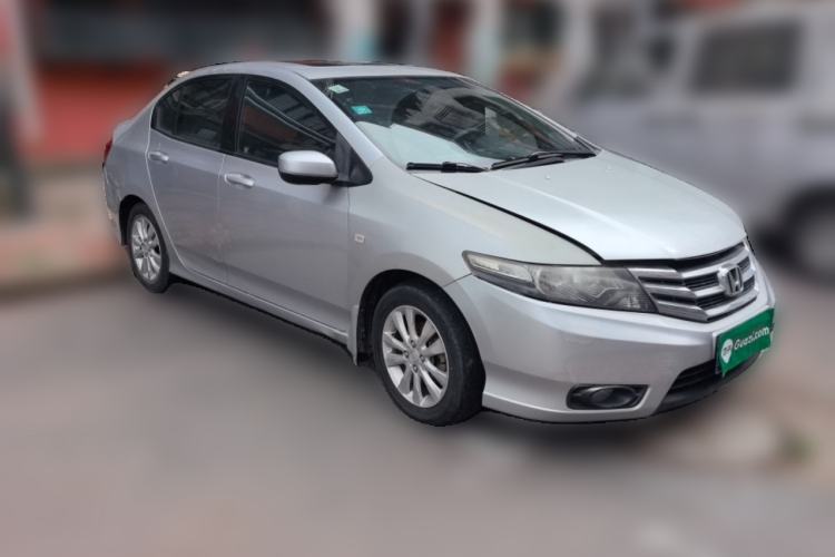 Used Honda City Classic 2012 1.5L manual Elite Edition Front Right 45 Deg