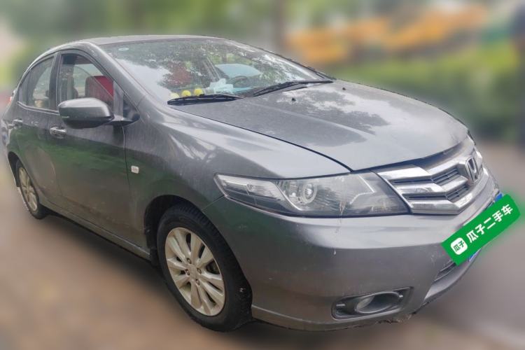 Used Honda City Classic 2012 1.5L manual Elite Edition Front Right 45 Deg