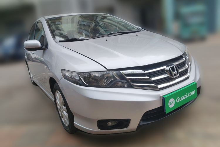 Used Honda City Classic 2012 1.5L Automatic Elite Edition Front Right 45 Deg