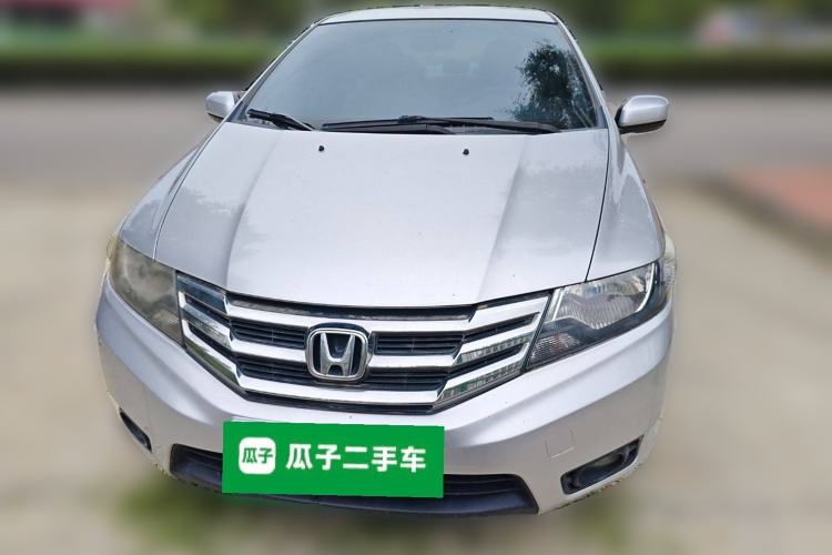 Used Honda City Classic 2012 1.5L manual Comfort version Front
