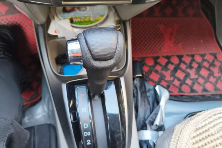 Used Honda City Classic 2012 1.5L Automatic Flagship Edition Gear Lever