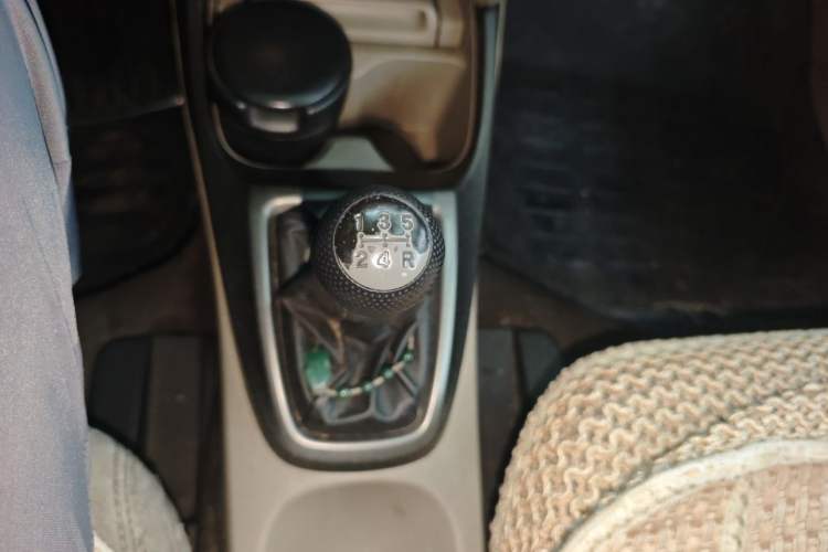 Used Honda City Classic 2012 1.5L manual Elite Edition Gear Lever