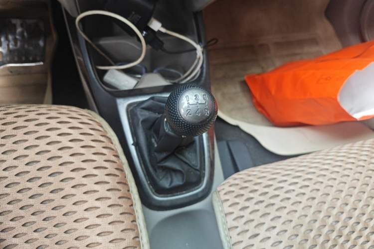Used Honda City Classic 2012 1.5L manual Comfort version Gear Lever