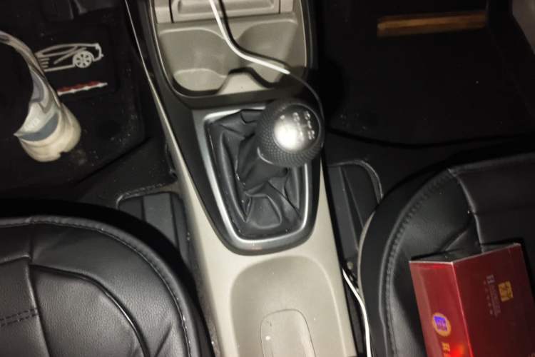 Used Honda City Classic 2012 1.5L manual Elite Edition Gear Lever