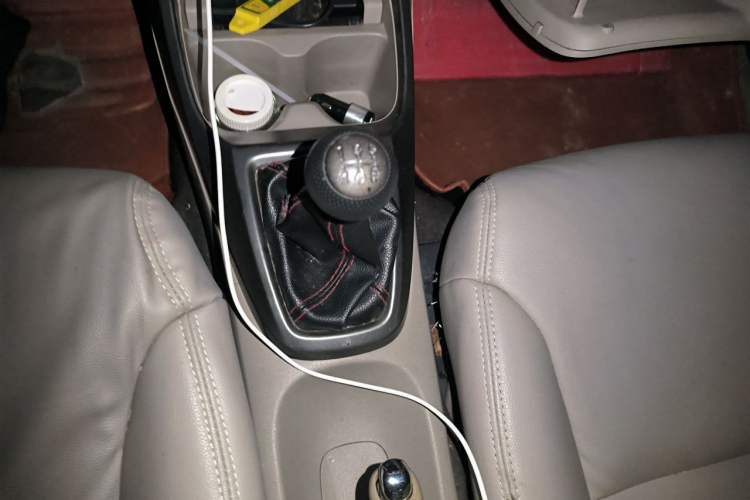 Used Honda City Classic 2012 1.5L manual Elite Edition Gear Lever