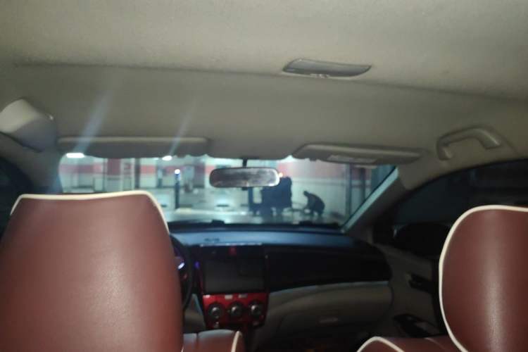 Used Honda City Classic 2012 1.5L manual Comfort version Headliner