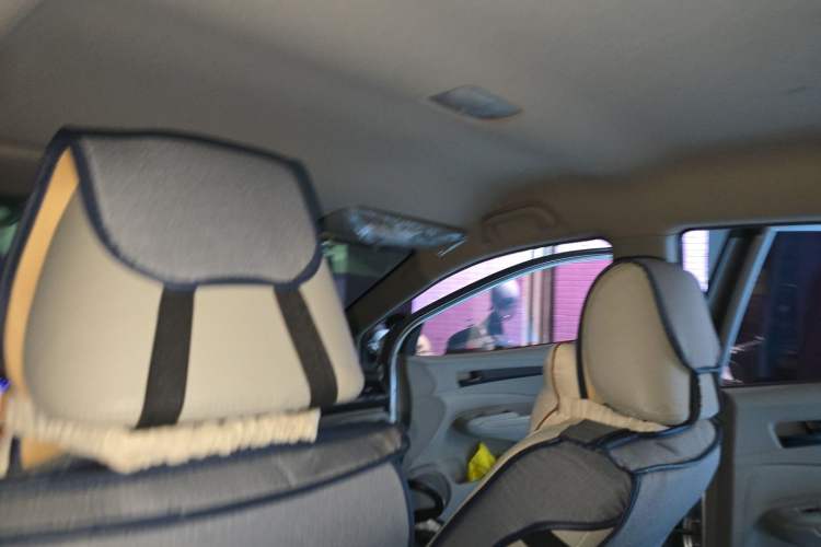 Used Honda City Classic 2012 1.5L manual Comfort version Headliner