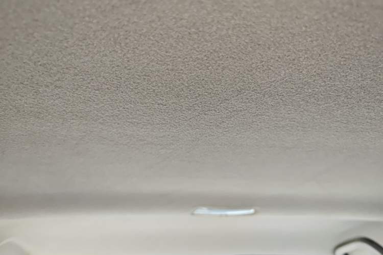 Used Honda City Classic 2012 1.5L manual Comfort version Headliner