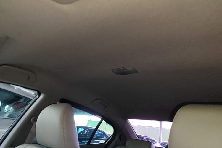 Used Honda City Classic 2012 1.5L manual Comfort version Headliner