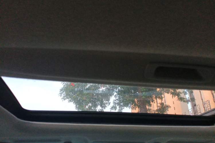 Used Honda City Classic 2012 1.5L manual Elite Edition Headliner